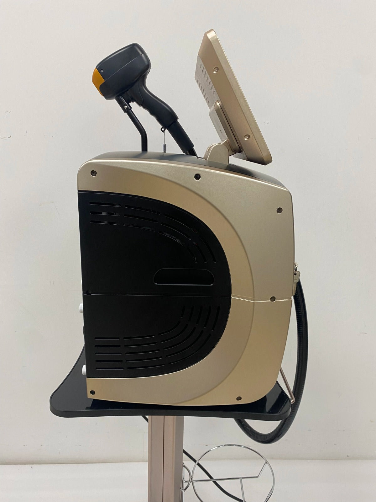 2024 Big Power 3500w ice professional laser diode hair remove 755 1064 808 diode laser hair removal machine
