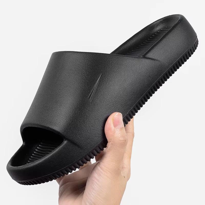 EVA Thick Bottom Slippers Women's Couple 2025 New Outdoor Casual Fishing Boat Slippers Half Drag Men's Slippers Indoor Use