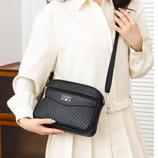 2024 New Summer Women's Handbag Skew Cross Underarm Bag with Foreign Trade Printing One Shoulder Small Square Bag